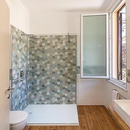 Gioietta Couette-café Marina di Massa